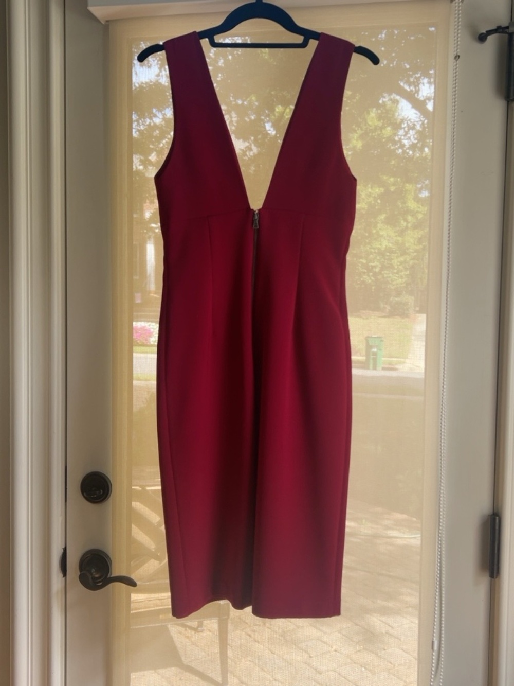 Alice + Olivia Red Deep V Neck Sheath Midi Dress Size 4